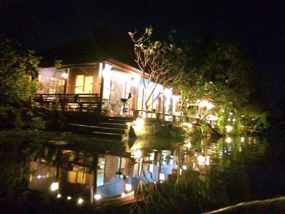 Baansuanleelawadee Resort Amphawa Exteriör bild